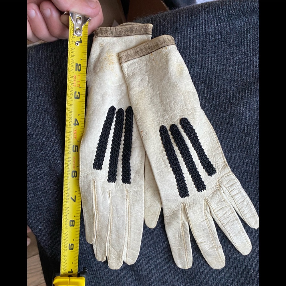 Antique leather gloves